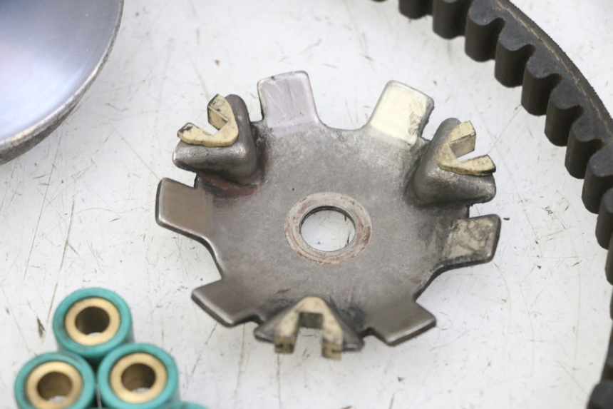 photo de VARIATOR PEUGEOT ELYSTAR 50 (2002 - 2014)