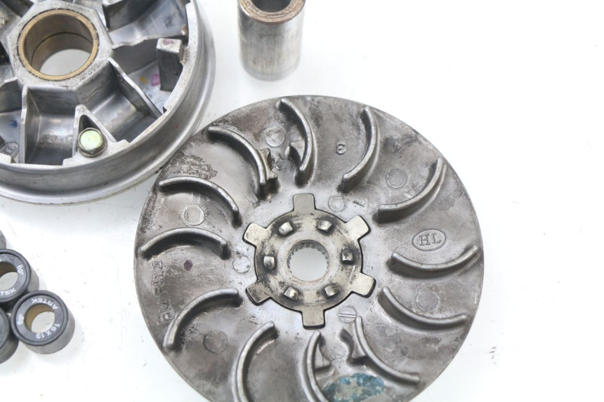 photo de VARIATOR PEUGEOT JET FORCE CARBU 50 (2003 - 2016)