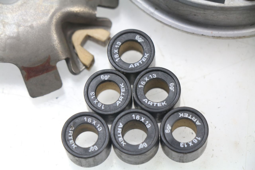 photo de VARIATOR PEUGEOT JET FORCE CARBU 50 (2003 - 2016)