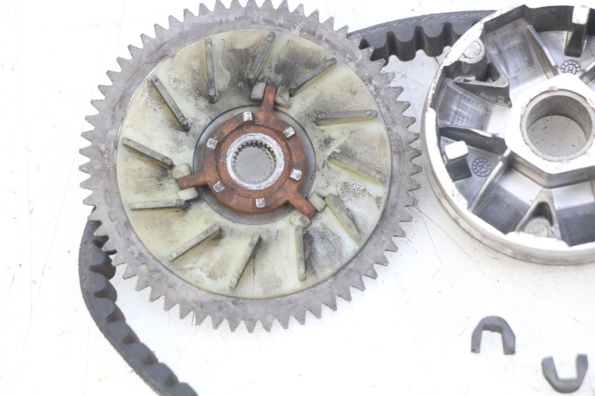 photo de VARIATOR PEUGEOT KISBEE 4T 50 (2018 - 2022)