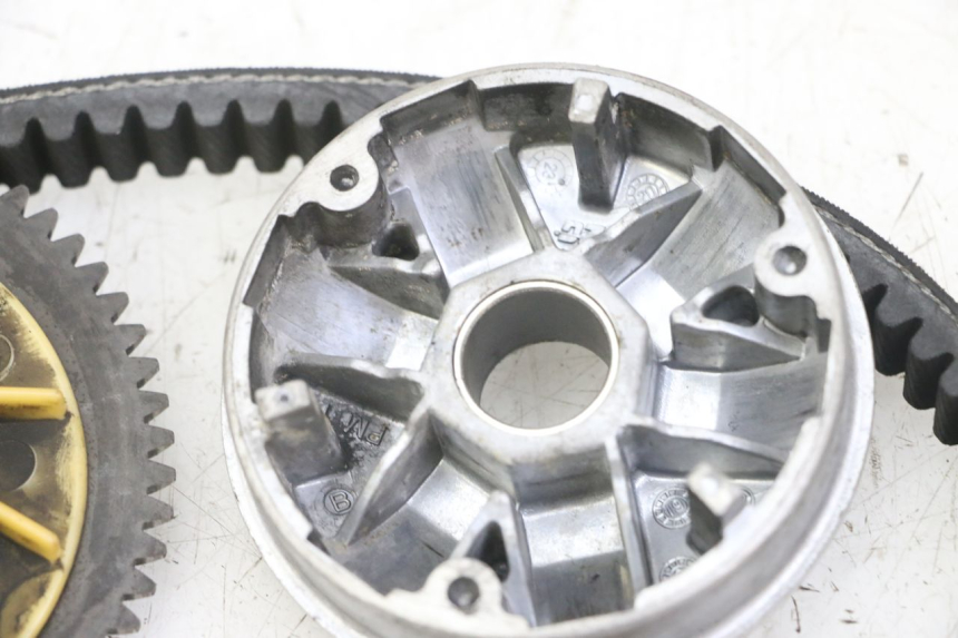 photo de VARIATOR PEUGEOT KISBEE 4T 50 (2018 - 2022)