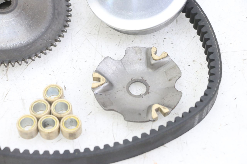 photo de VARIATOR PEUGEOT KISBEE 4T 50 (2018 - 2022)