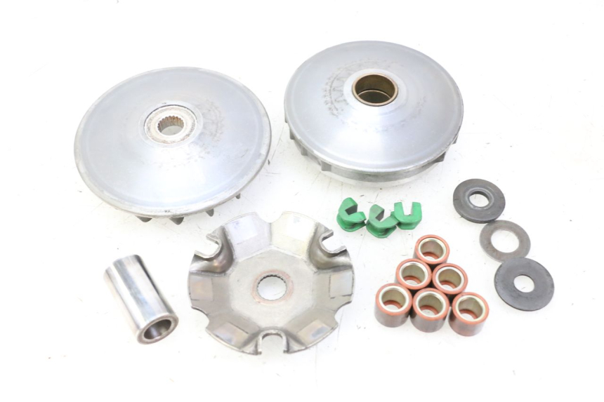 photo de VARIATOR PIAGGIO MP3 LT 300 (2010 - 2016) - Fixing points details