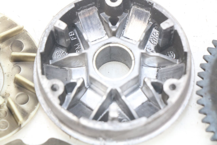 photo de VARIATOR PEUGEOT STREETZONE 4T 50 (2018 - 2023)