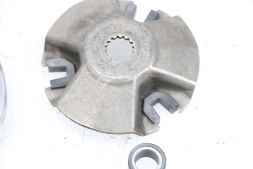 photo de VARIATOR YAMAHA XMAX X-MAX ABS 125 (2017 - 2020) - Distinctive features