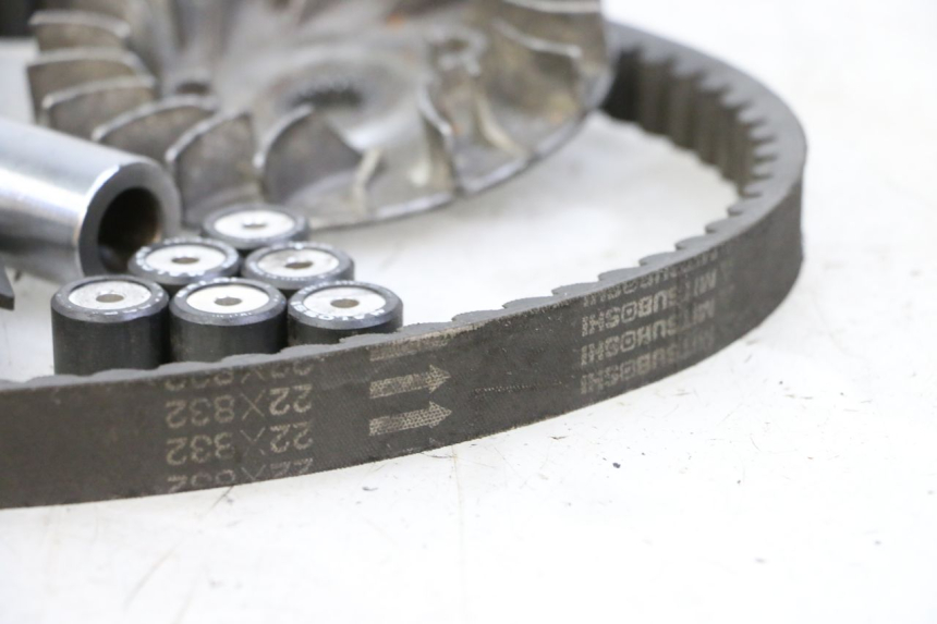 photo de VARIATOR YAMAHA YP MAJESTY 125 (2002 - 2006)