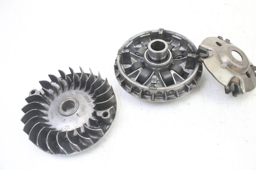 photo de VARIATOR YAMAHA YP X-MAX XMAX 400 (2014 - 2017)