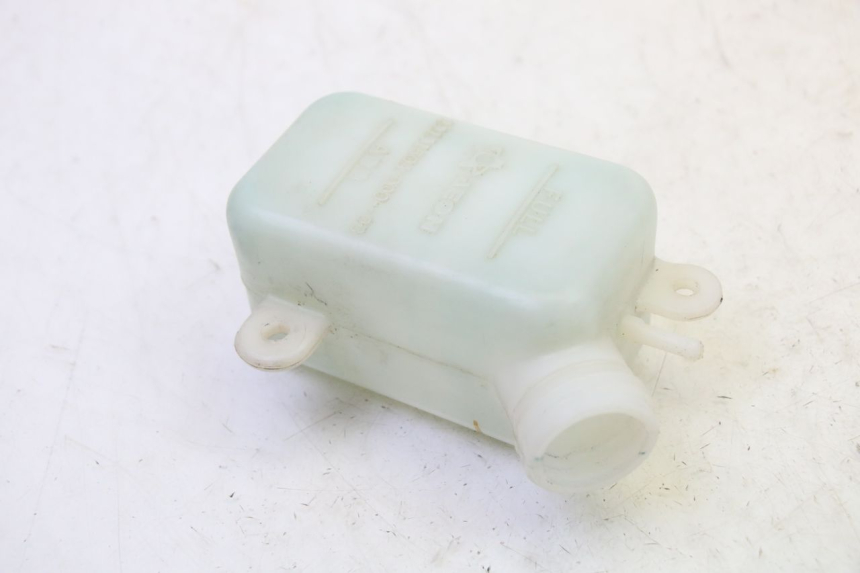 photo de COOLANT EXPANSION BOTTLE QUADRO 4 4D 350 (2015 - 2018)