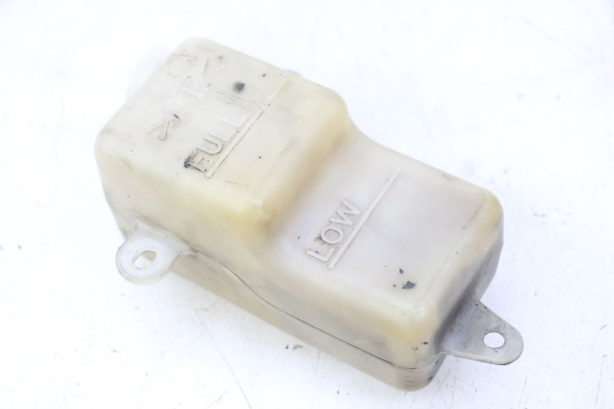 photo de COOLANT EXPANSION BOTTLE YAMAHA FZ6 N FAZER 600 (2004 - 2006)