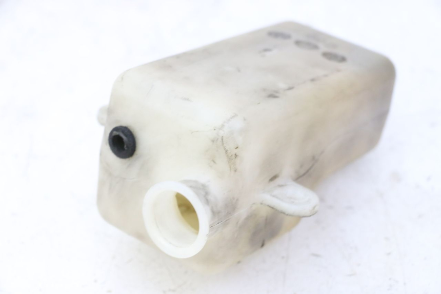 photo de COOLANT EXPANSION BOTTLE YAMAHA FZ6 N FAZER 600 (2004 - 2006)