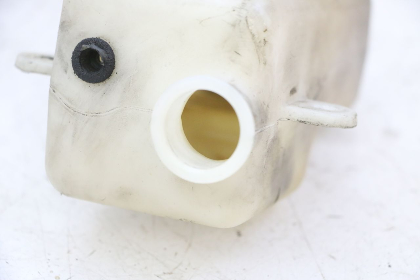 photo de COOLANT EXPANSION BOTTLE YAMAHA FZ6 N FAZER 600 (2004 - 2006)