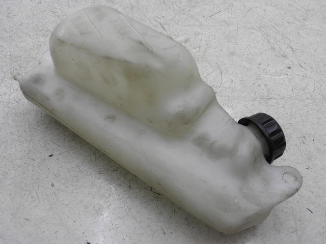 photo de COOLANT EXPANSION BOTTLE KAWASAKI ZZR 600 (1995 - 2004)