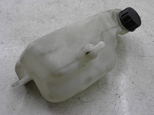 photo de COOLANT EXPANSION BOTTLE KAWASAKI ZZR 600 (1995 - 2004)