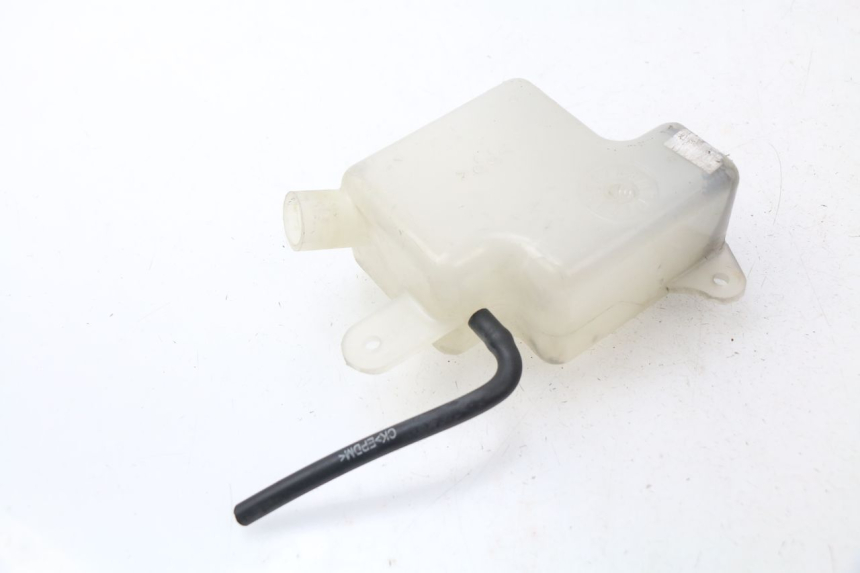 photo de COOLANT EXPANSION BOTTLE SUZUKI BURGMAN 125 (2007 - 2014)