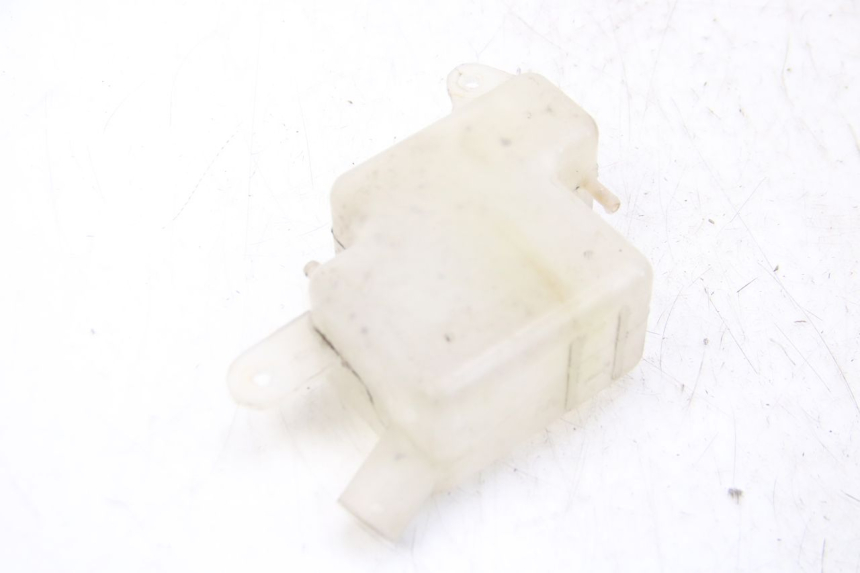 photo de EXPANSION TANK SUZUKI UH BURGMAN 125 (2002 - 2006)