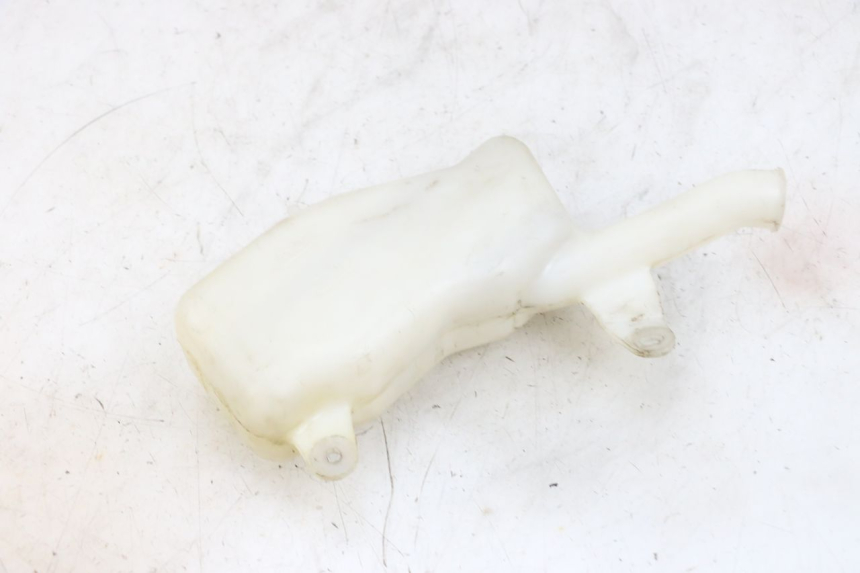 photo de COOLANT EXPANSION BOTTLE YAMAHA TZR 50 (2008 - 2016) - Zoom on usage condition