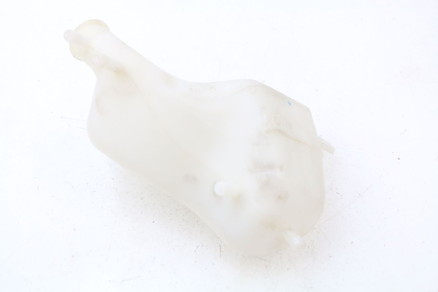 photo de COOLANT EXPANSION BOTTLE YAMAHA XMAX X-MAX ABS 125 (2014 - 2016) - Zoom on usage condition