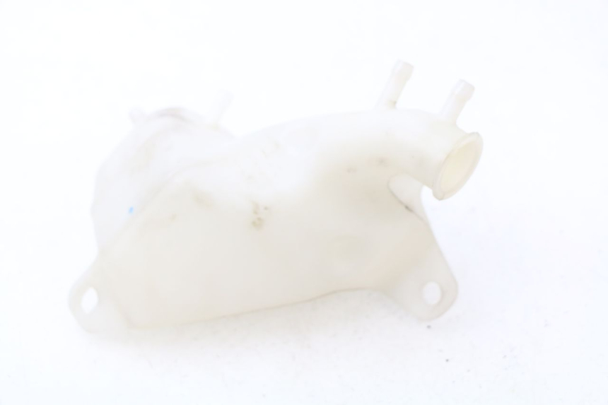 photo de COOLANT EXPANSION BOTTLE YAMAHA XMAX X-MAX ABS 125 (2014 - 2016) - Alternative perspective