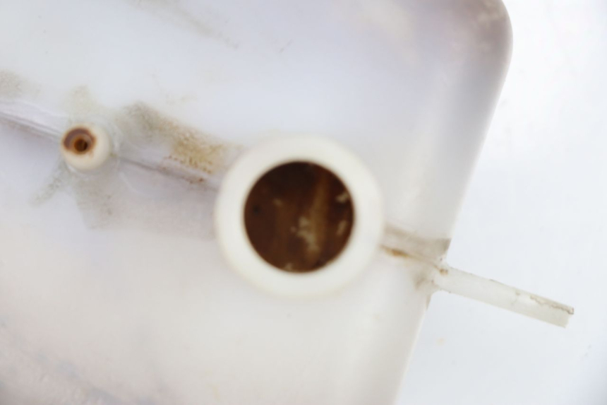 photo de COOLANT EXPANSION BOTTLE KYMCO XCITING 500 (2007 - 2010)