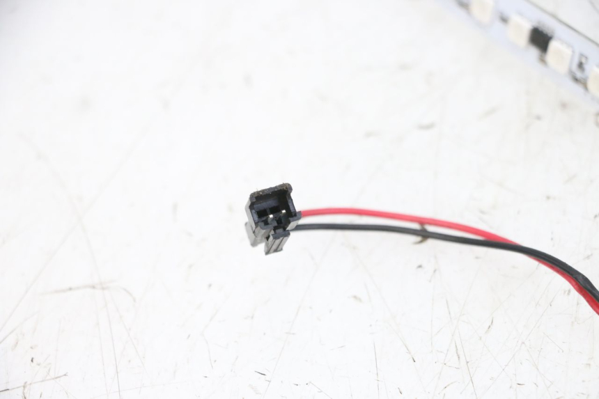 photo de PILOT LIGHT DUALTRON VICTOR LIMITED 1