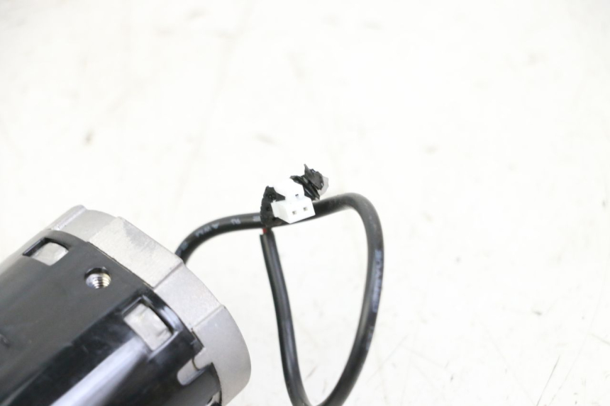 photo de PILOT LIGHT SEGWAY NINEBOT ZT3 PRO 1