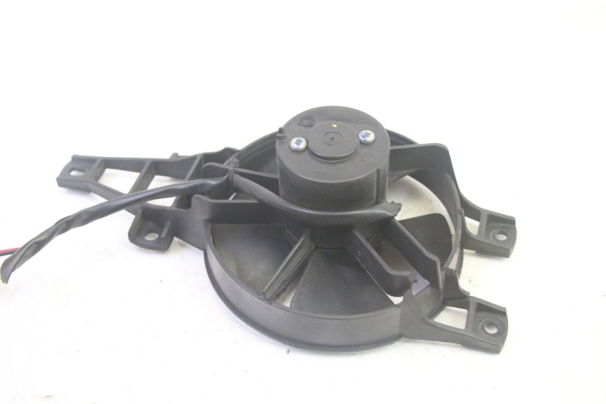 photo de FAN PIAGGIO MP3 500 (2016 - 2018) - Technical close-up