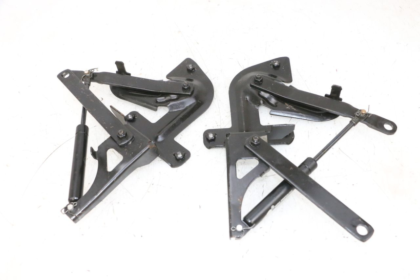 photo de UNDERSEAT ROD SHOCK JM MOTORS GTS 125 (2015 - 2019) - Main view