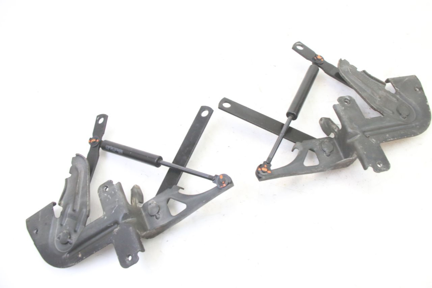 photo de UNDERSEAT ROD SHOCK PEUGEOT SATELIS 125 (2013 - 2018)