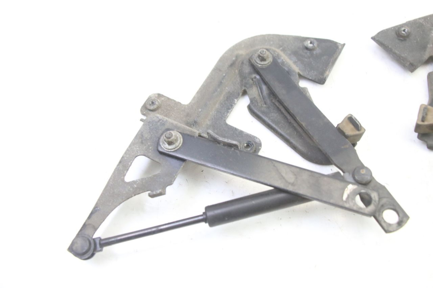 photo de SEAT ROD SHOCK  PEUGEOT SATELIS 250 (2006 - 2012)