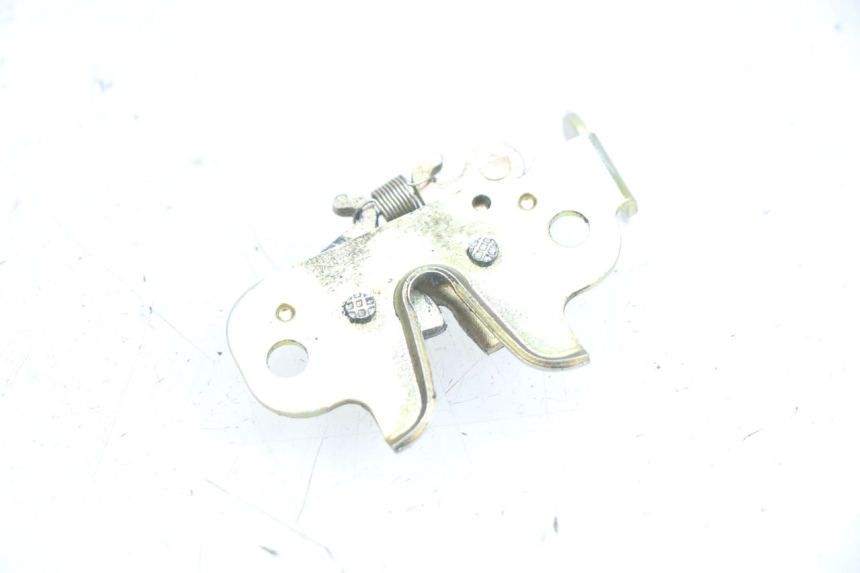 photo de SEAT LOCK PEUGEOT SPEEDFIGHT 4 4T 50 (2015 - 2019)