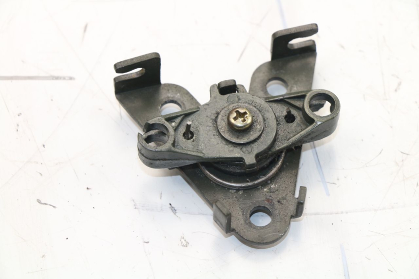 photo de LOCKING MECHANISM COVER PEUGEOT DJANGO 2T 50 (2014 - 2019)