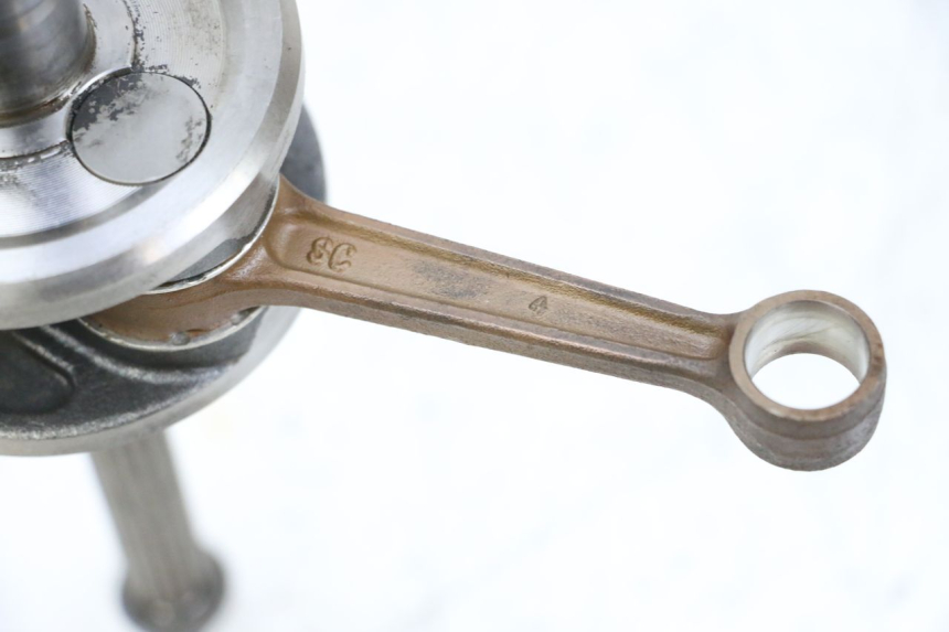 photo de CRANKSHAFT MBK BOOSTER SPIRIT NAKED 50 (2004 - 2017) - Alternative perspective