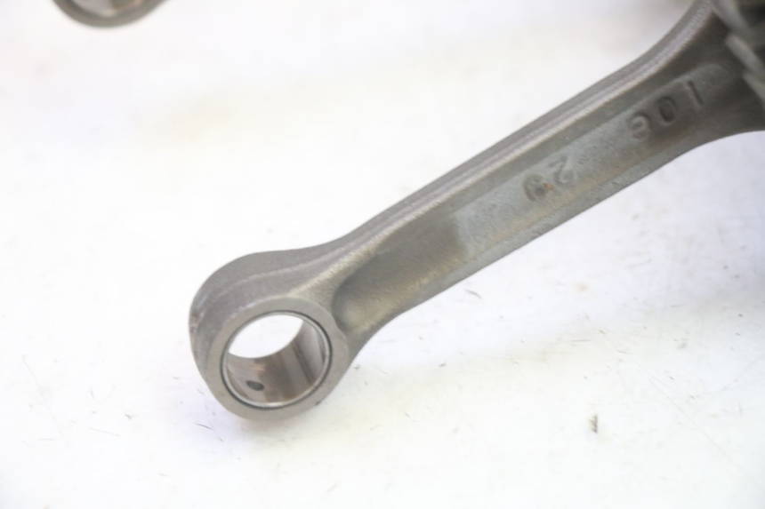 photo de CRANKSHAFT SUZUKI BURGMAN EXECUTIVE ABS 650 (2006 - 2012) - Fixing points details