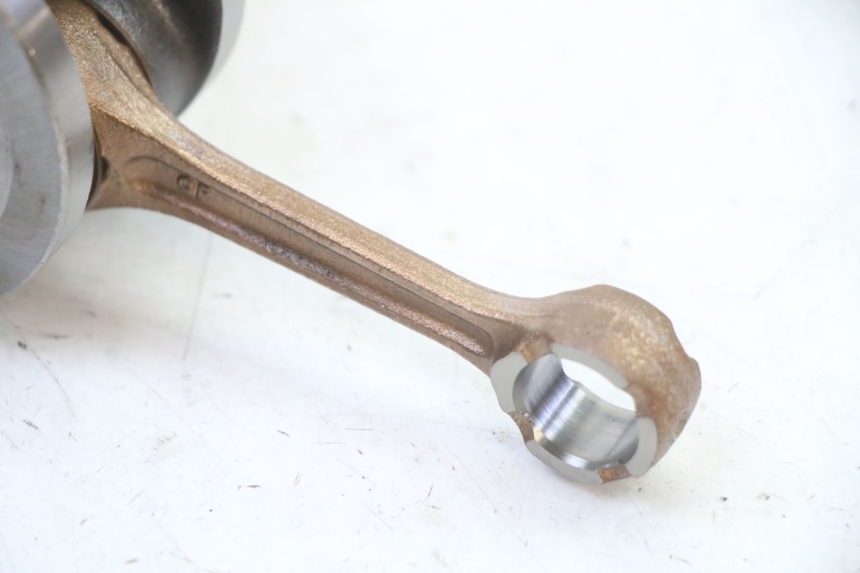 photo de CRANKSHAFT PEUGEOT KISBEE 2T 50 (2018 - 2022)