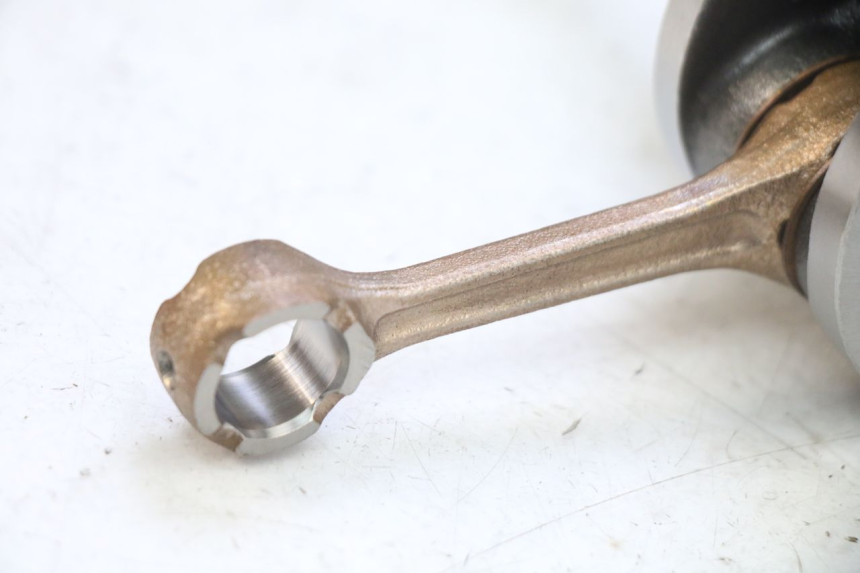 photo de CRANKSHAFT PEUGEOT KISBEE 2T 50 (2018 - 2022)
