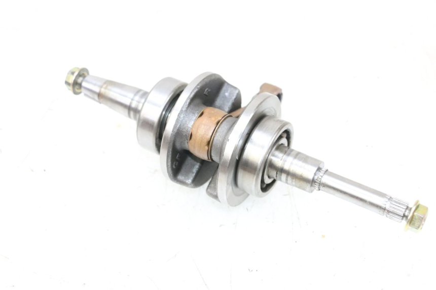 photo de CRANKSHAFT PEUGEOT KISBEE 2T 50 (2010 - 2017) - Zoom on usage condition