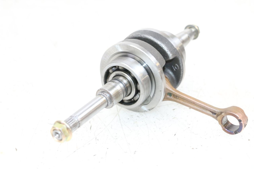 photo de CRANKSHAFT PEUGEOT KISBEE 2T 50 (2010 - 2017) - Alternative perspective