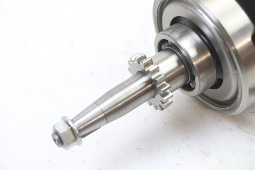 photo de CRANKSHAFT PEUGEOT KISBEE 4T 50 (2018 - 2022)