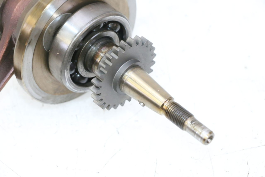 photo de CRANKSHAFT PEUGEOT SATELIS 125 (2013 - 2018)