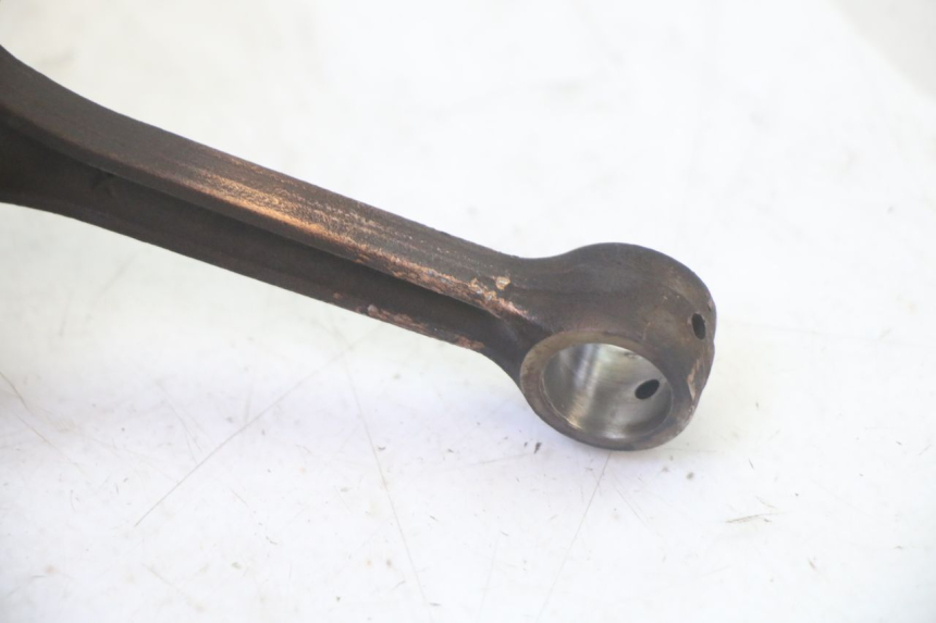 photo de CRANKSHAFT YAMAHA X-MAX XMAX 125 (2010 - 2014) - Alternative perspective