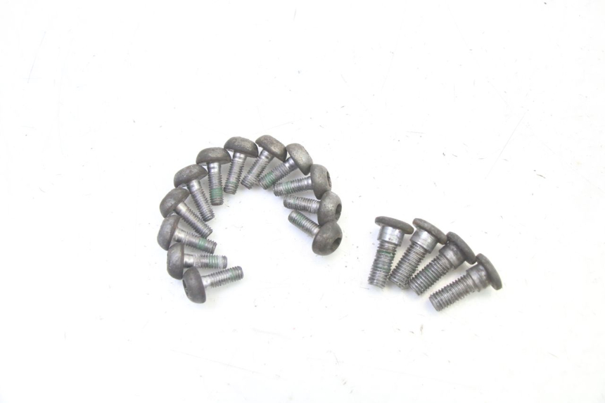 photo de BRAKE DISC BOLT HONDA CBR RR FIREBLADE 900 (1992 - 1994)