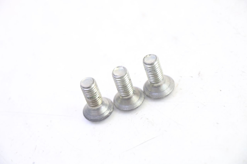 photo de BRAKE DISC BOLT PEUGEOT CITYSTAR 50 (2013 - 2017)