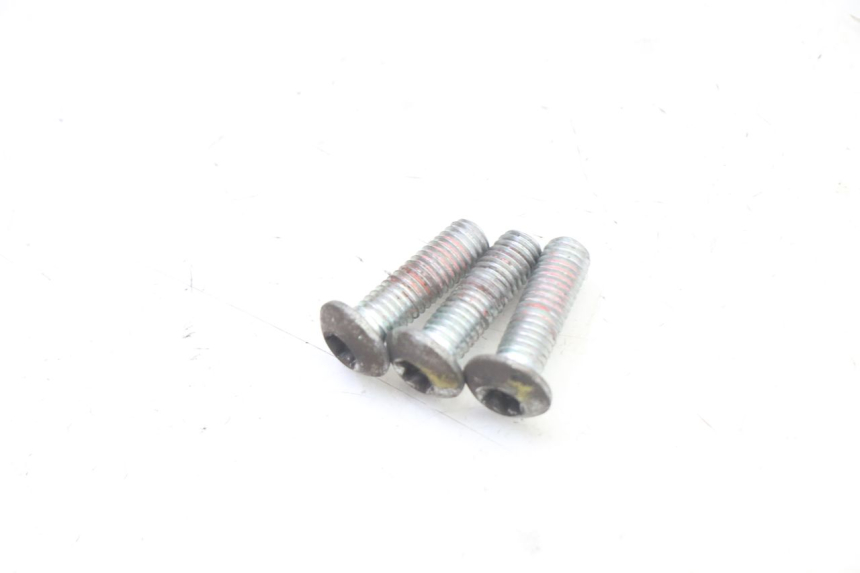 photo de BRAKE DISC BOLT PEUGEOT KISBEE 2T 50 (2018 - 2022)