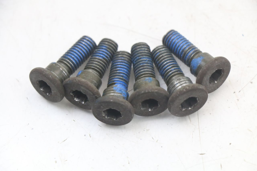 photo de BRAKE DISC BOLT KYMCO SUPER 8 125 (2008 - 2015)