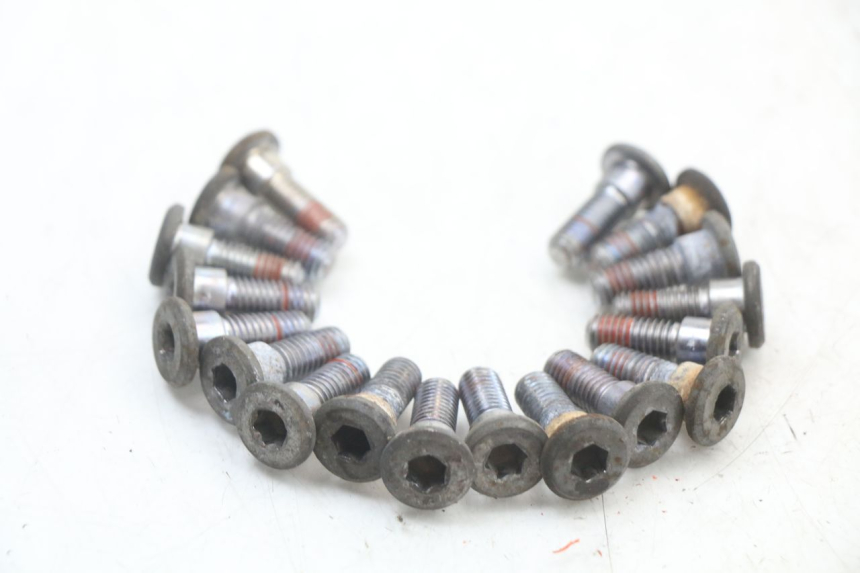 photo de BRAKE DISC BOLT HONDA NTV DEAUVILLE 650 (1998 - 2001)