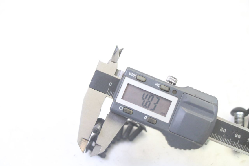 photo de BRAKE DISC BOLT PEUGEOT SATELIS 125 (2013 - 2018)