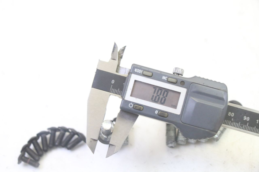 photo de BRAKE DISC BOLT PEUGEOT SATELIS 125 (2013 - 2018)