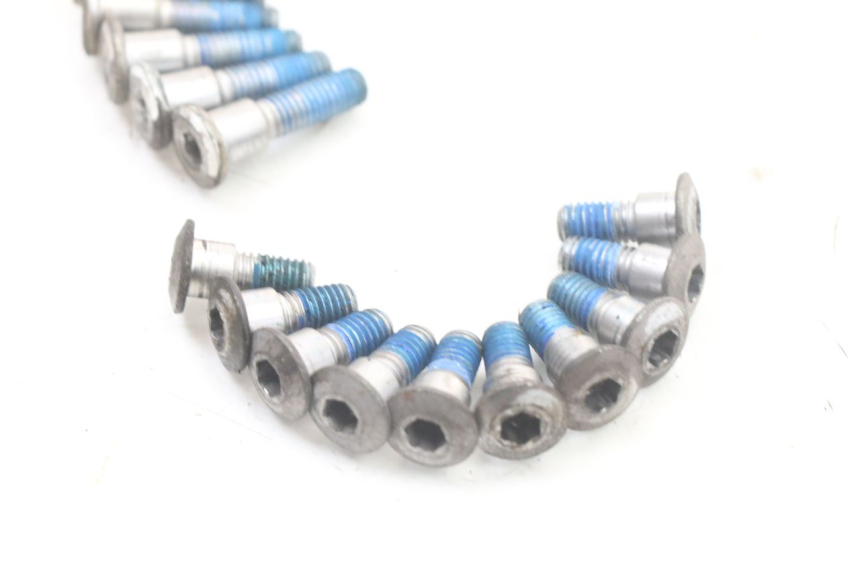 photo de BRAKE DISC BOLT SUZUKI GSX F GSXF 650 (2007 - 2015)