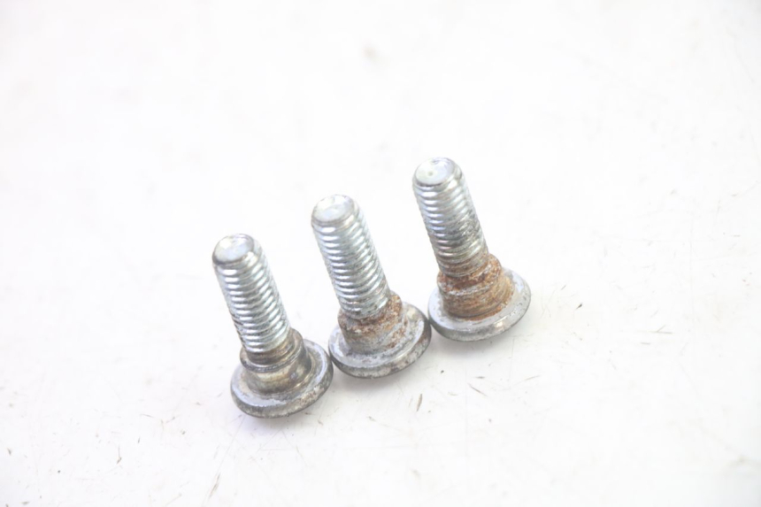 photo de BRAKE DISC BOLT SUKIDA TOP 1 50 (2003 - 2010) - Zoom on usage condition