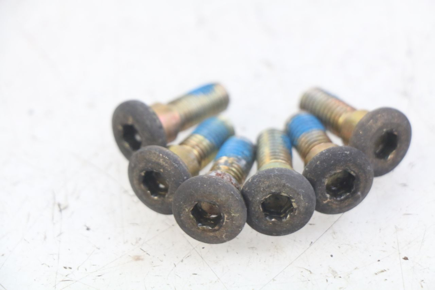 photo de BRAKE DISC BOLT DAELIM VL DAYSTAR 125 (2000 - 2011)